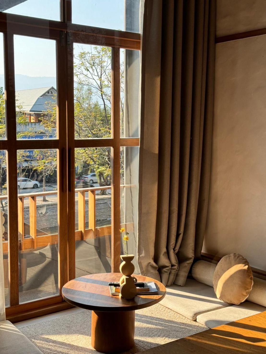 Muan Hotel Chiang Mai Bagian luar foto