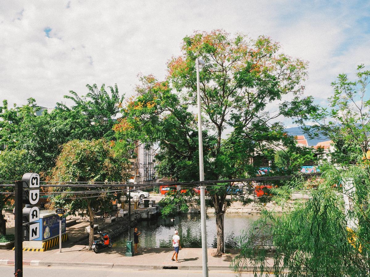 Muan Hotel Chiang Mai Bagian luar foto